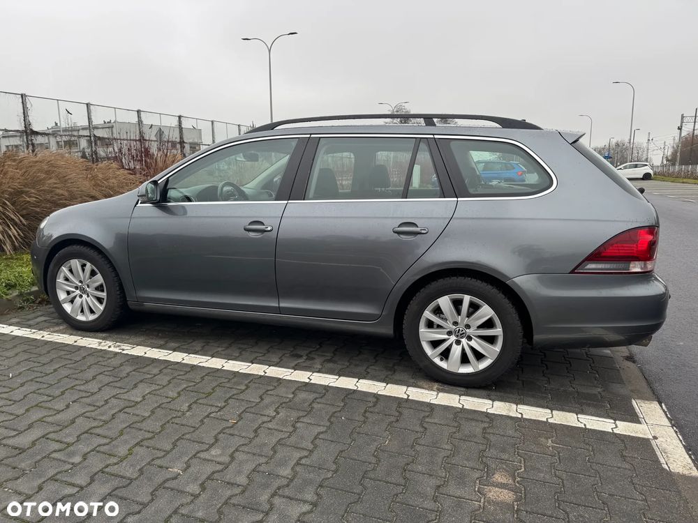 Volkswagen Golf 2.0 TDI Highline - 10