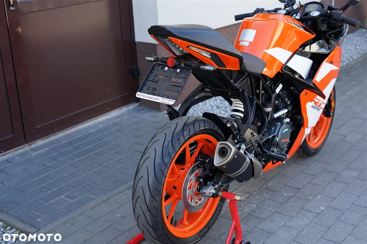 KTM RC 125 - 6
