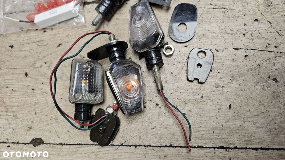 Zestaw kierunkowskazów - 8