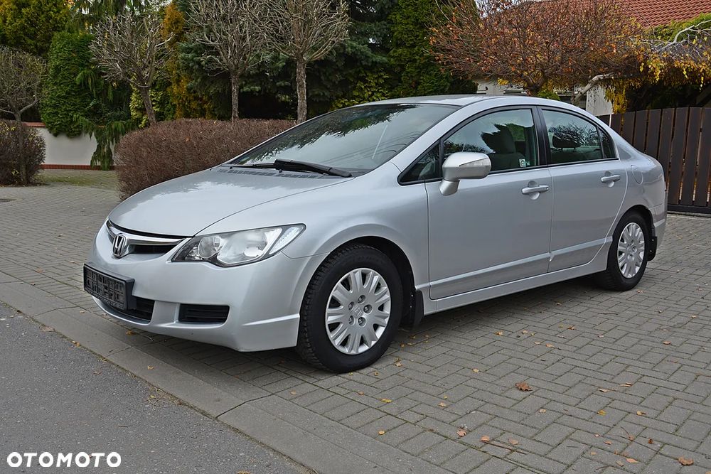 Honda Civic 1.8 Executive - 4
