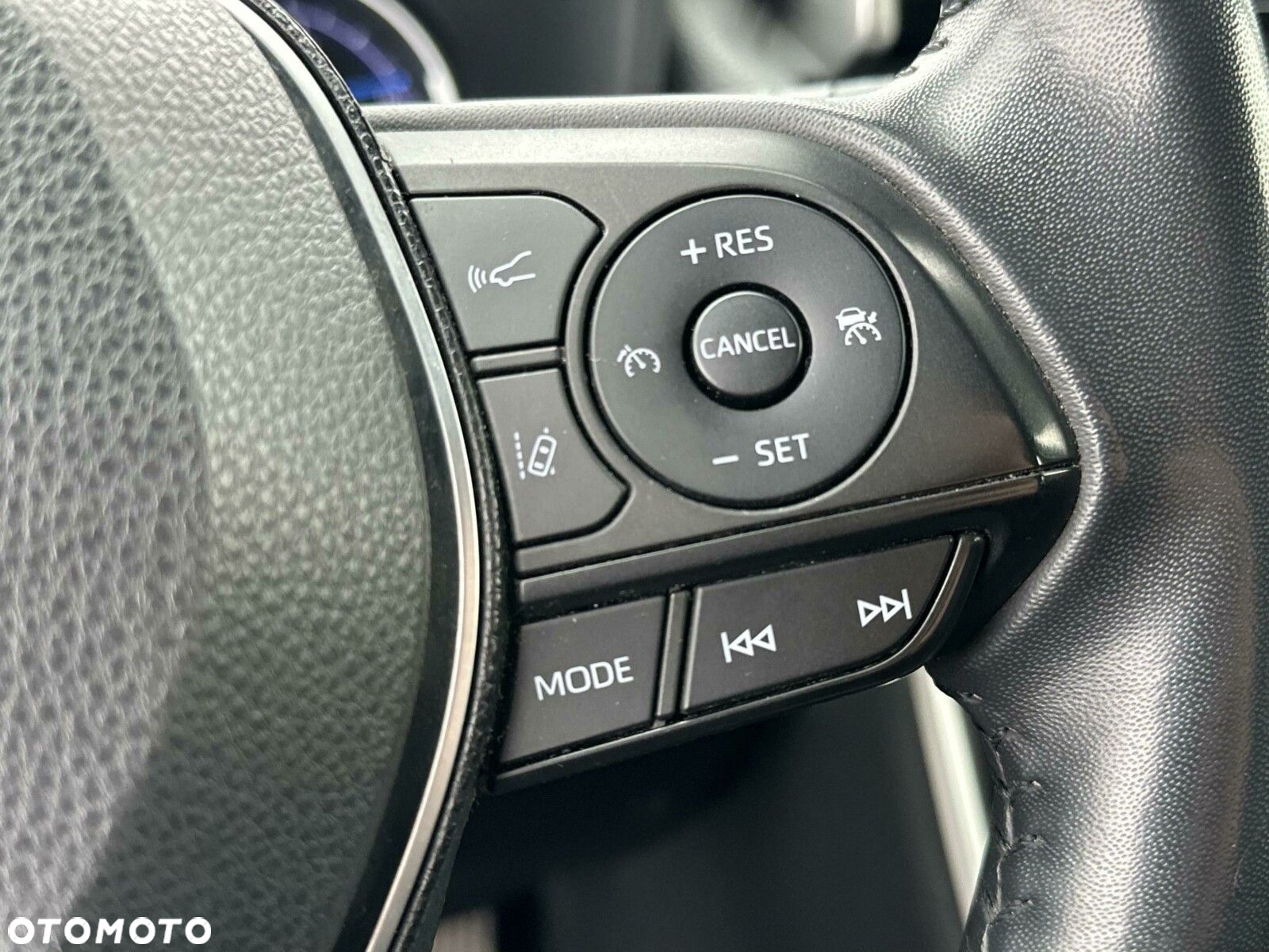 Toyota RAV4 - 17