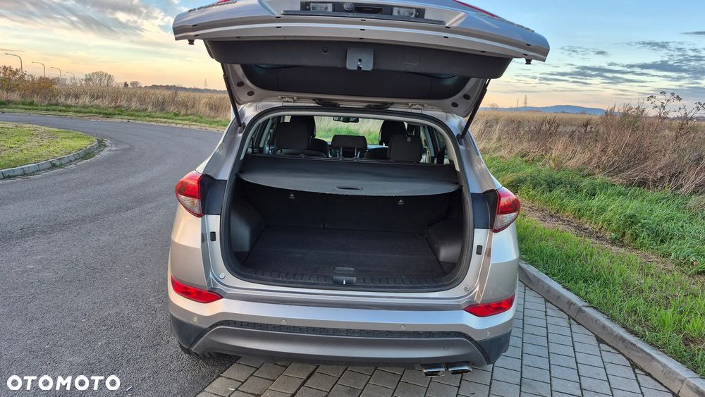 Hyundai Tucson 2.0 CRDI BlueDrive TourdePologne 2WD - 5