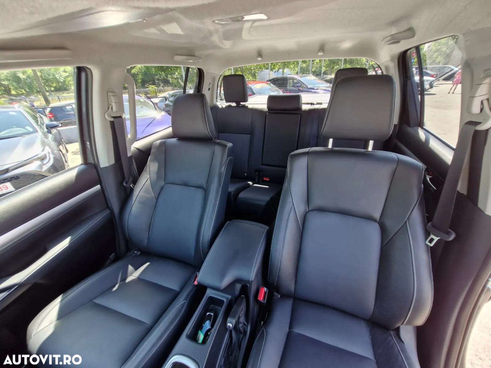 Toyota Hilux 2.4D 150CP 4x4 Double Cab AT Executive - 16