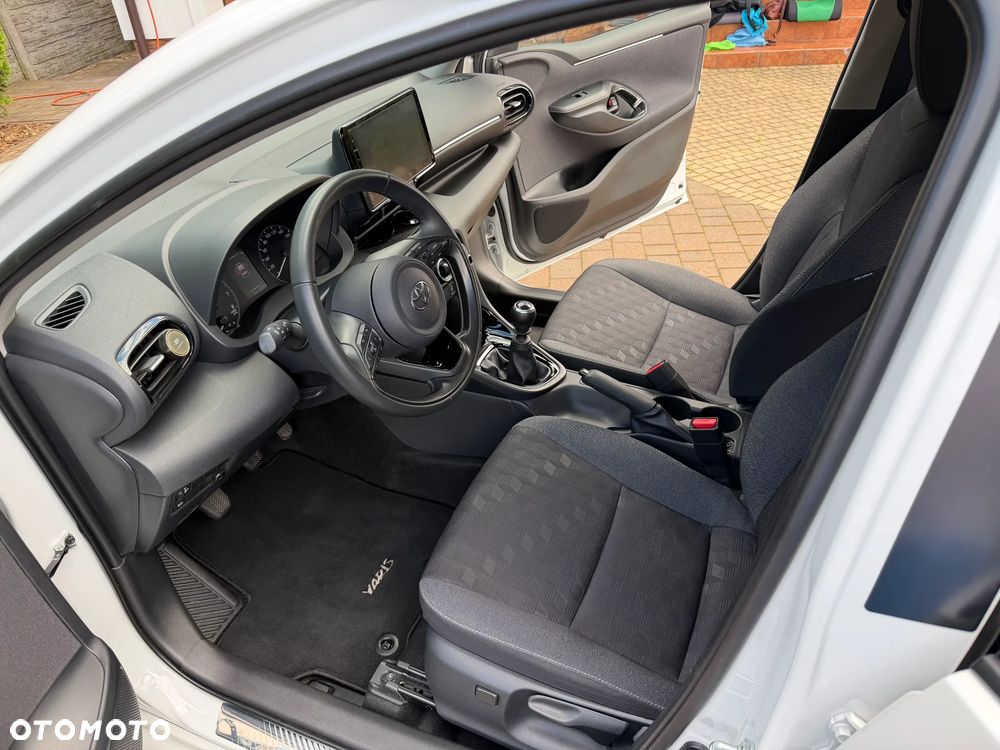 Toyota Yaris 1.5 Style - 10