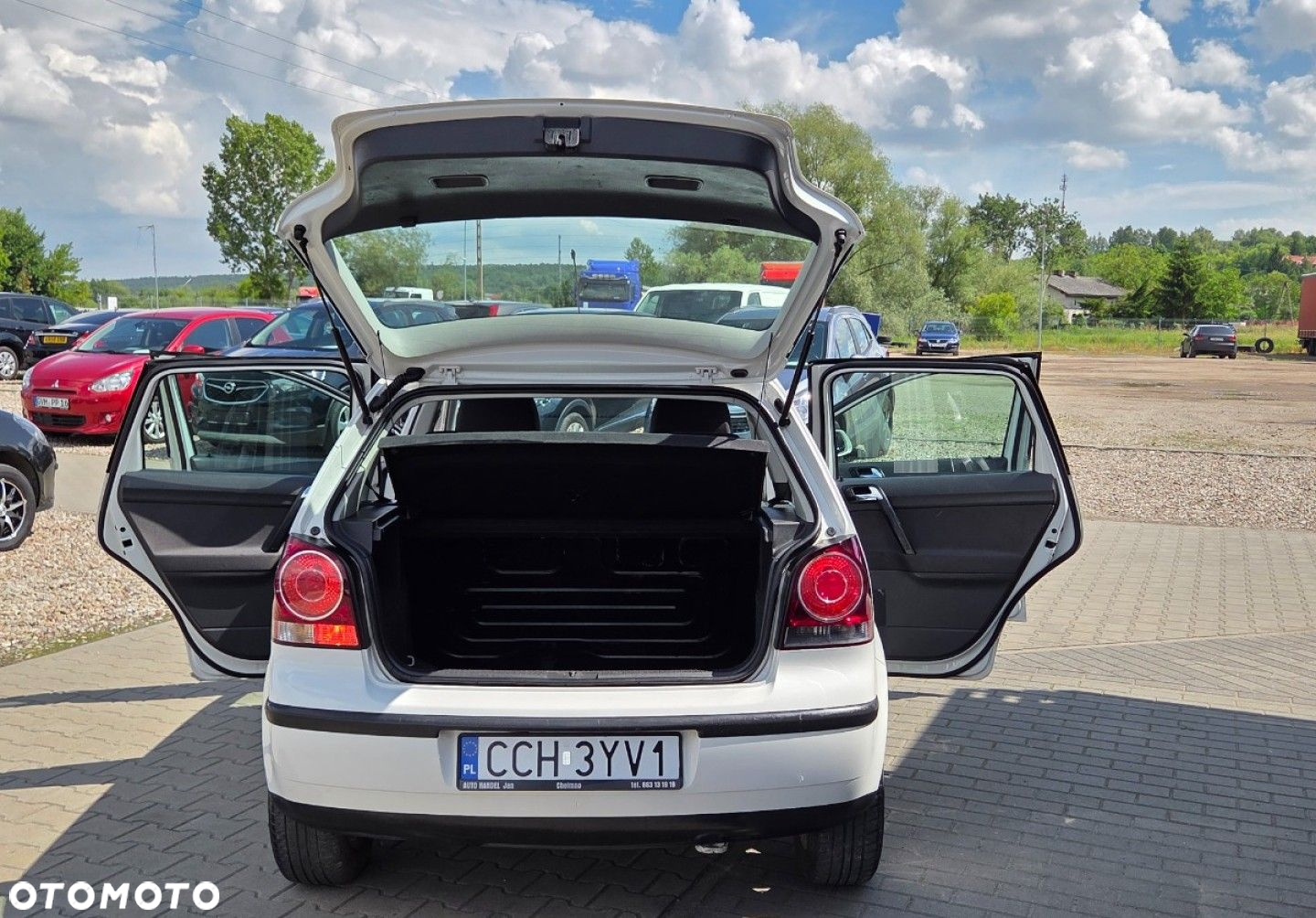 Volkswagen Polo - 24