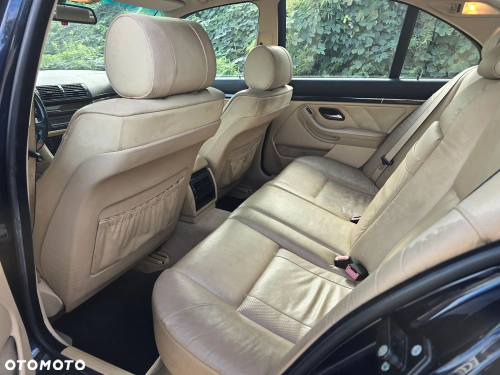 BMW Seria 5 - 16