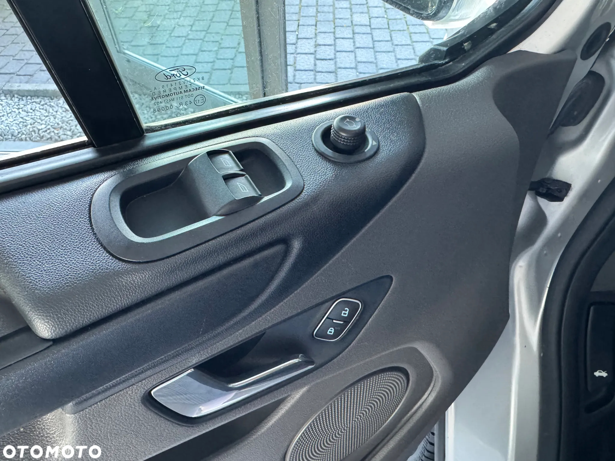 Ford Transit Custom Kombi-Van 320 L2H1 Trend - 21