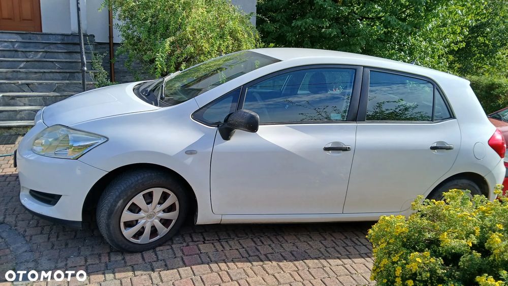 Toyota Auris - 3