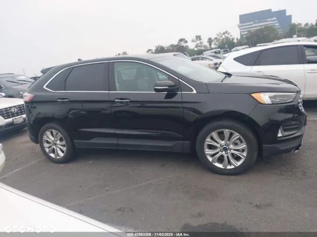 Ford Edge - 8