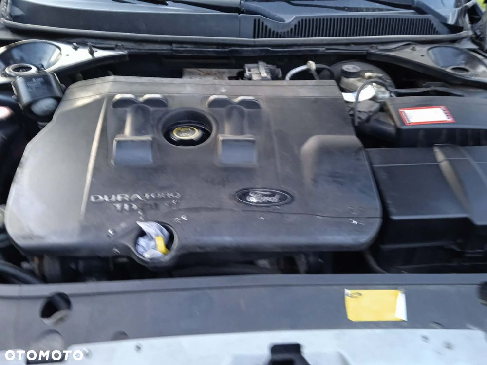 Ford Mondeo 2.0 TDCI Ambiente - 8