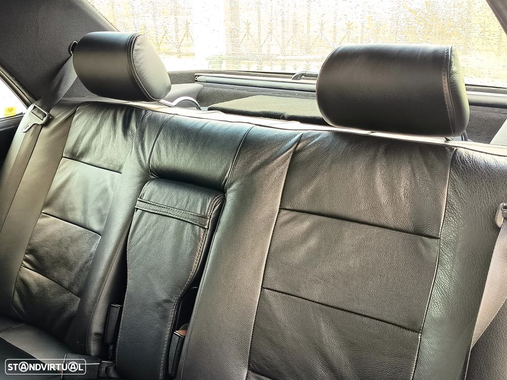 Mercedes-Benz W124 (1984-1997) - 12