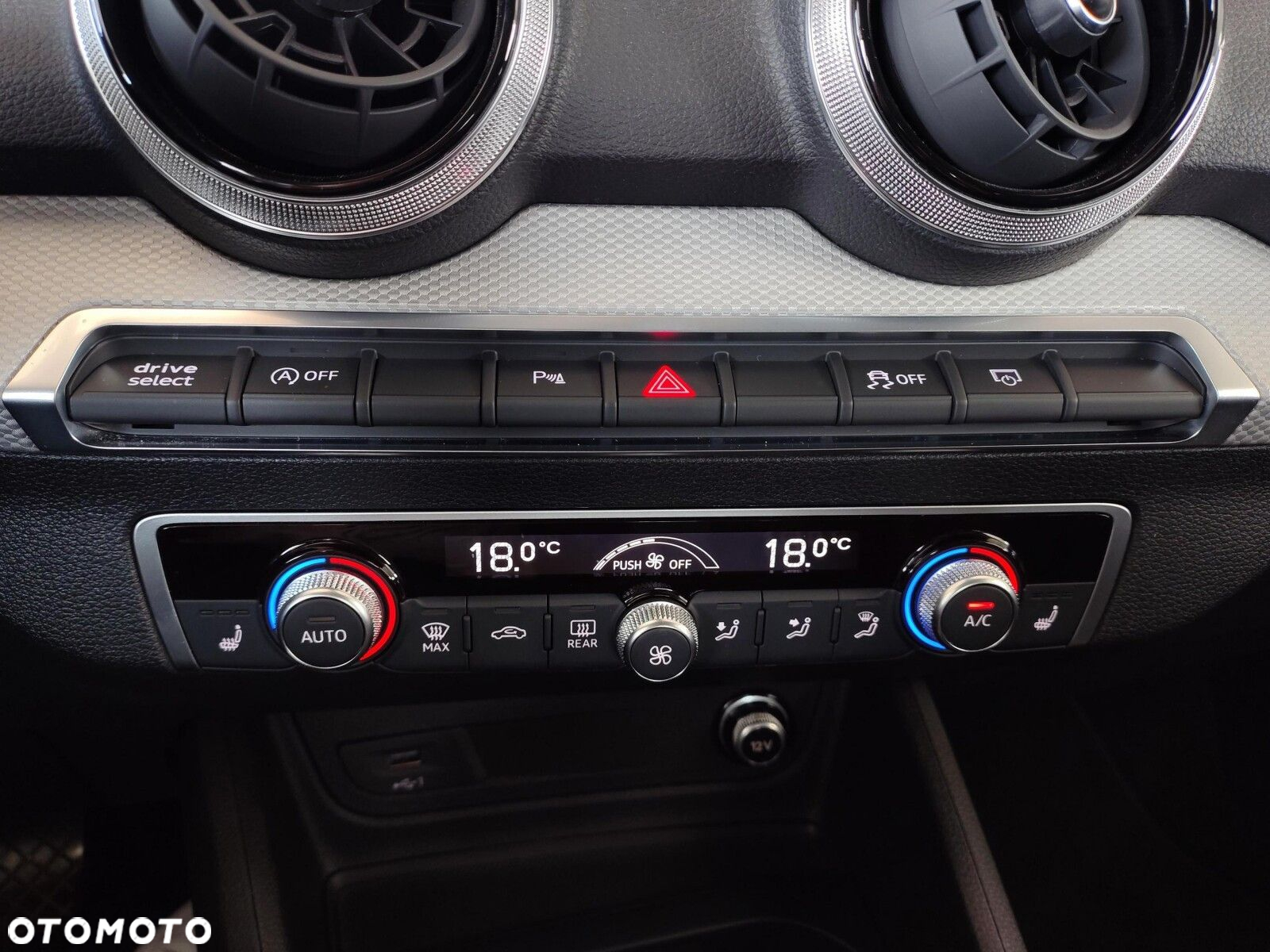 Audi Q2 - 28