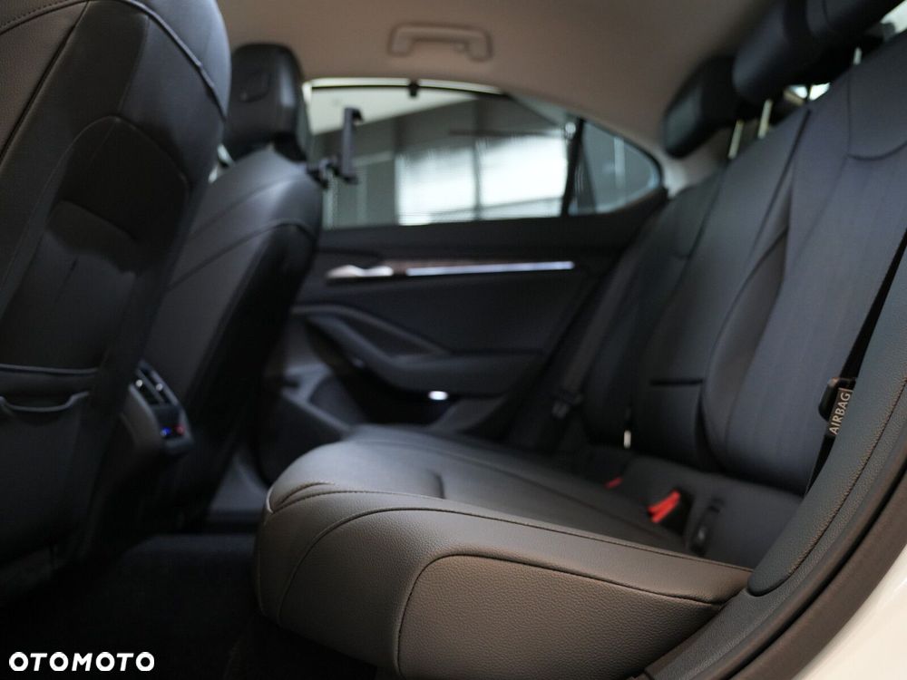 Skoda Superb 2.0 TDI SCR 4x4 L&K DSG - 34