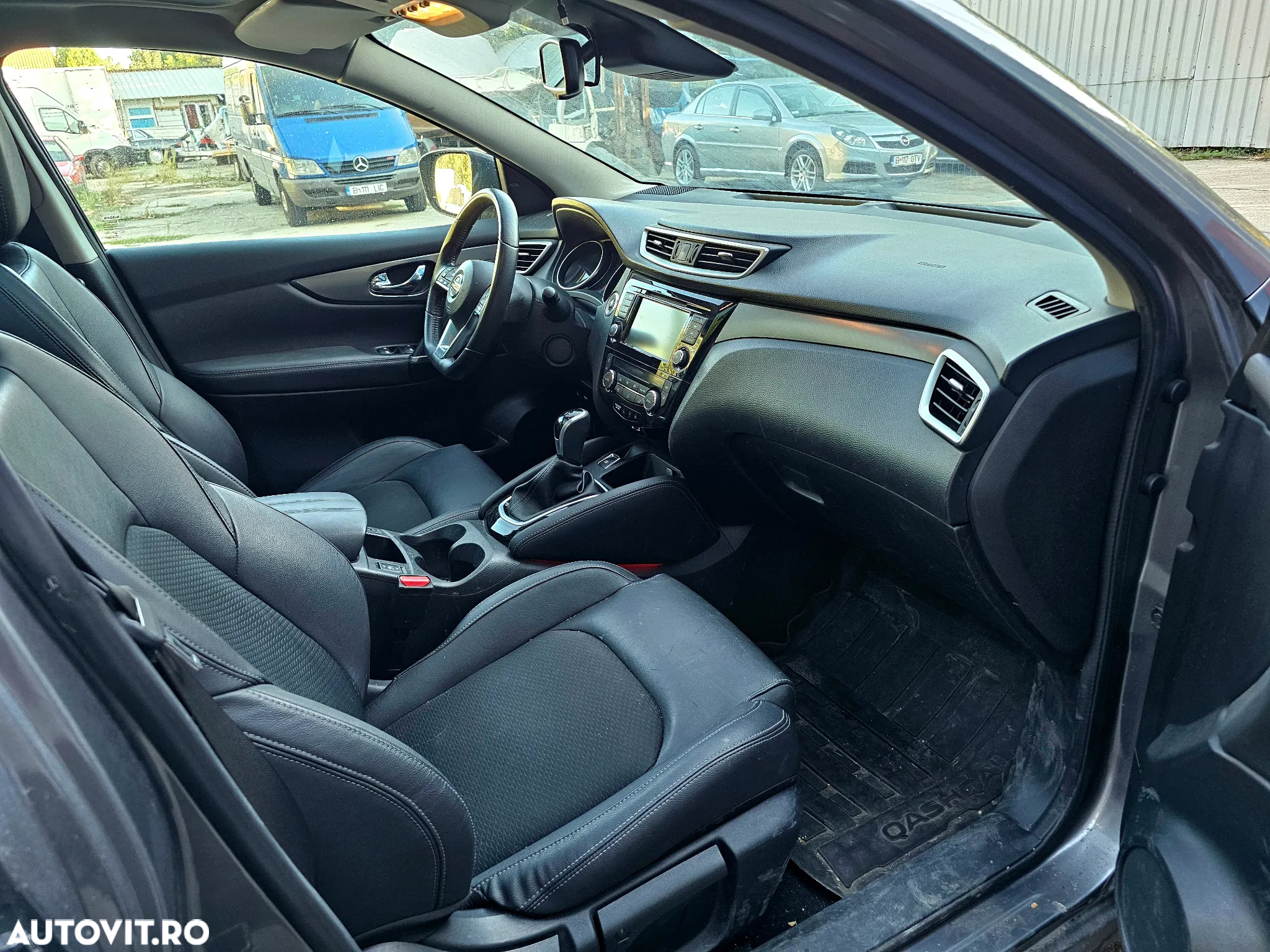 Nissan Qashqai - 24