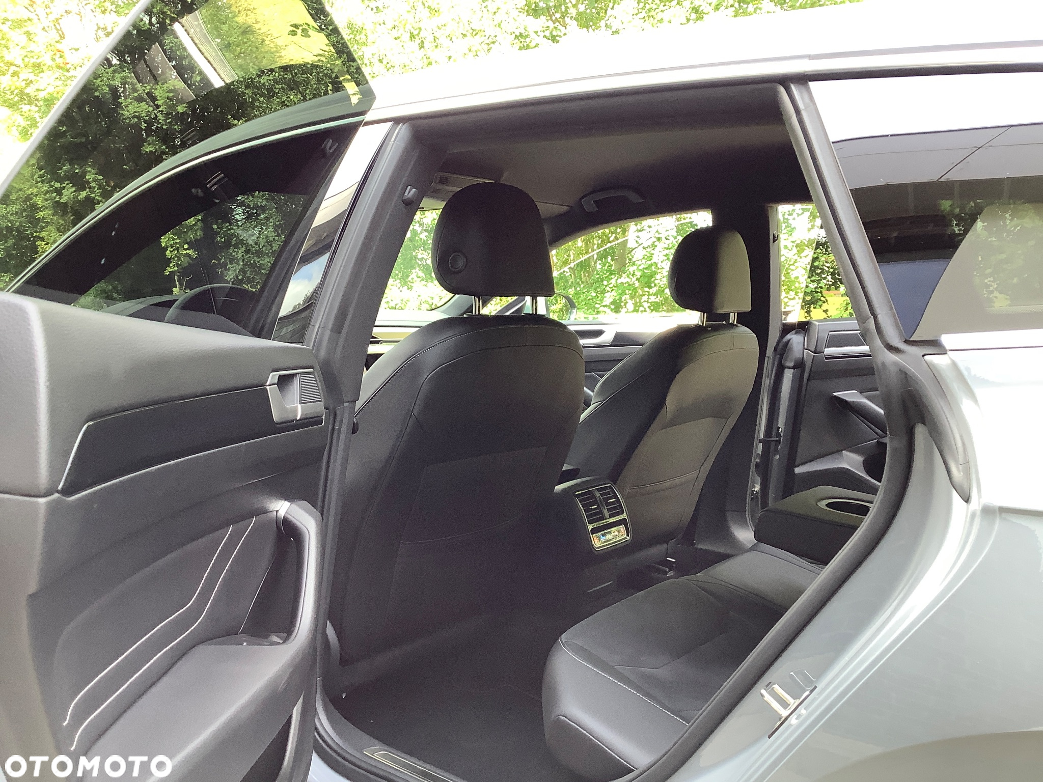 Volkswagen Arteon Shooting Brake 2.0 TDI SCR 4Motion DSG R-Line - 25