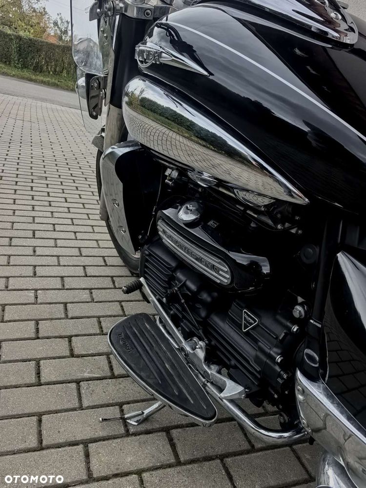Triumph Rocket - 4
