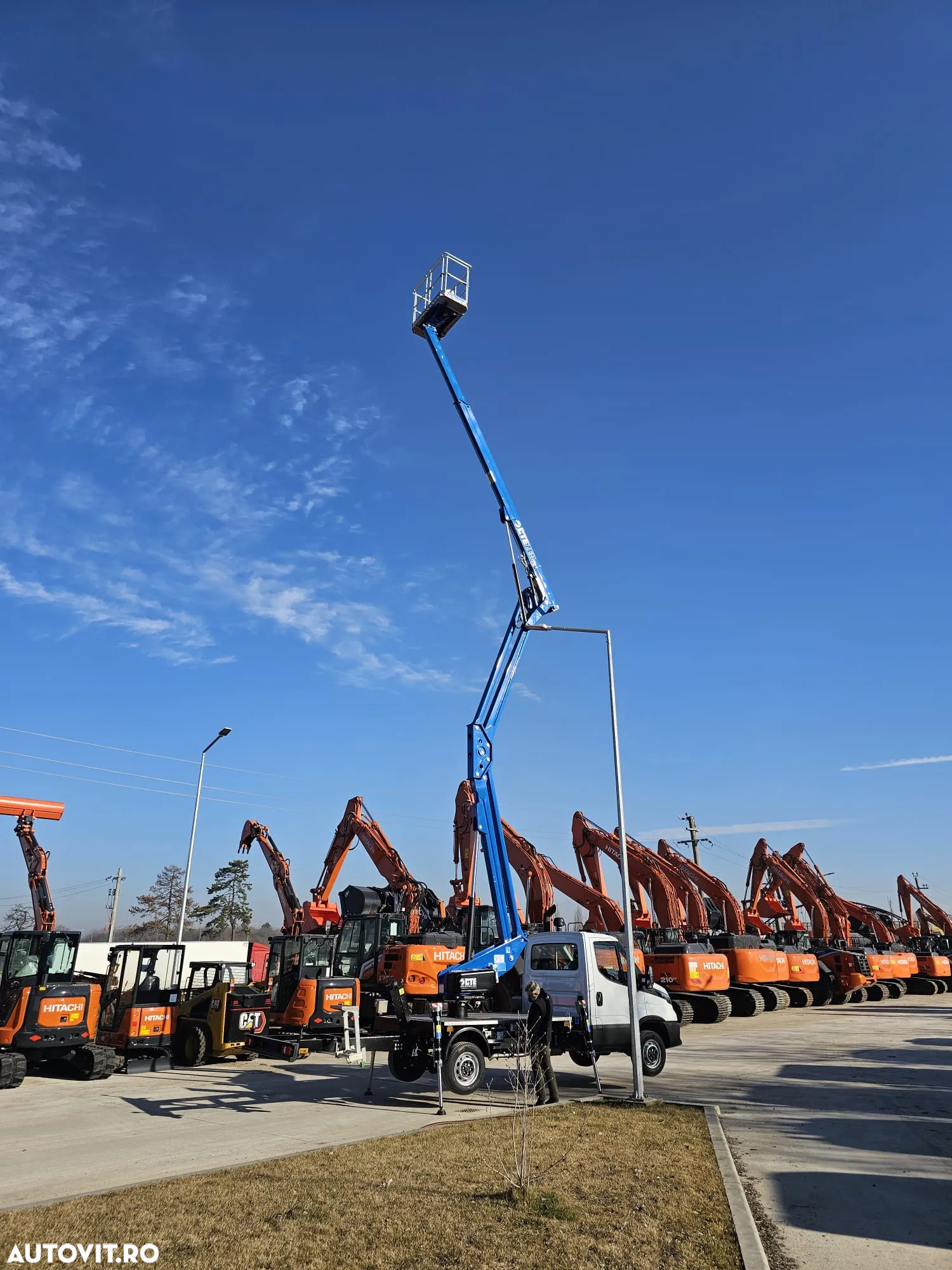 Iveco NACELA la 20m, marca CTE din Italia, sasiu Daily 3,490kg permis cat B, ridica 250kg, posibilitate leasing, PROMOTIE 81900 EUR+Tva - 10