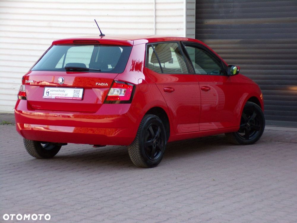 Skoda Fabia - 11