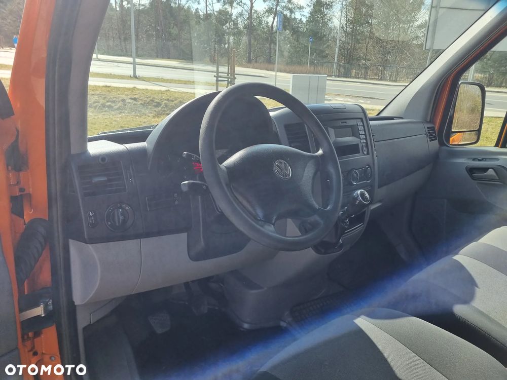 Volkswagen Crafter - 11
