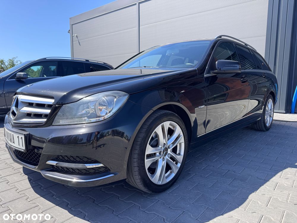 Mercedes-Benz Klasa C 180 Kompressor BlueEFFICIENCY Avantgarde - 2