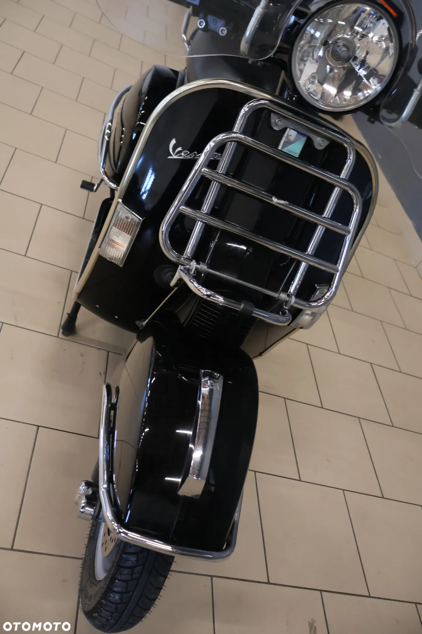 Piaggio Vespa - 11