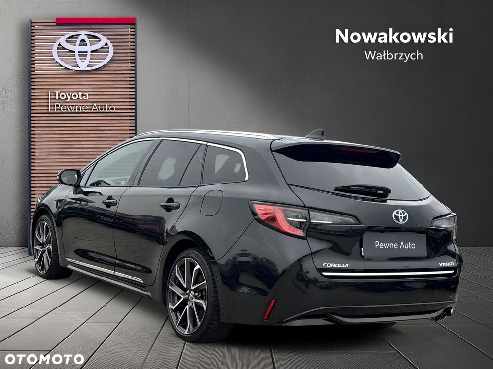 Toyota Corolla - 2