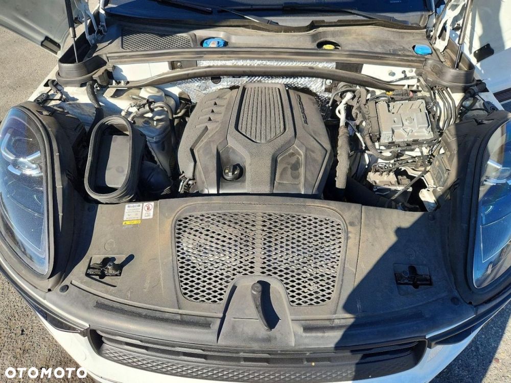 Porsche Macan - 11