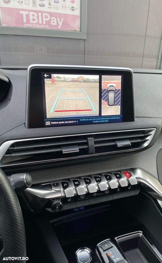 Peugeot 3008 PHEV 300 EAT8 4X4 GT - 37