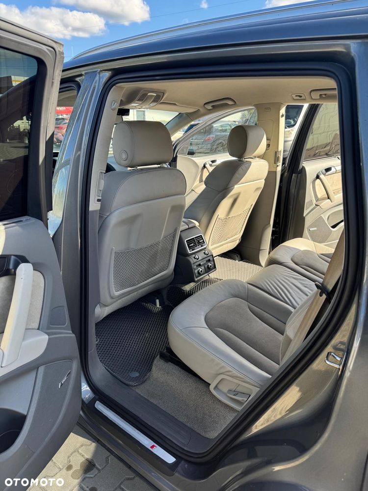 Audi Q7 3.0 TDI DPF clean diesel Quattro Tiptronic - 16