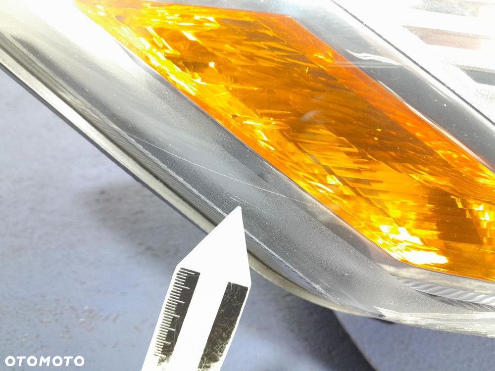 FORD KUGA MK1 REFLEKTOR PRZÓD PRZEDNI PRAWY XENON EU 8V41-13D154-AF - 4