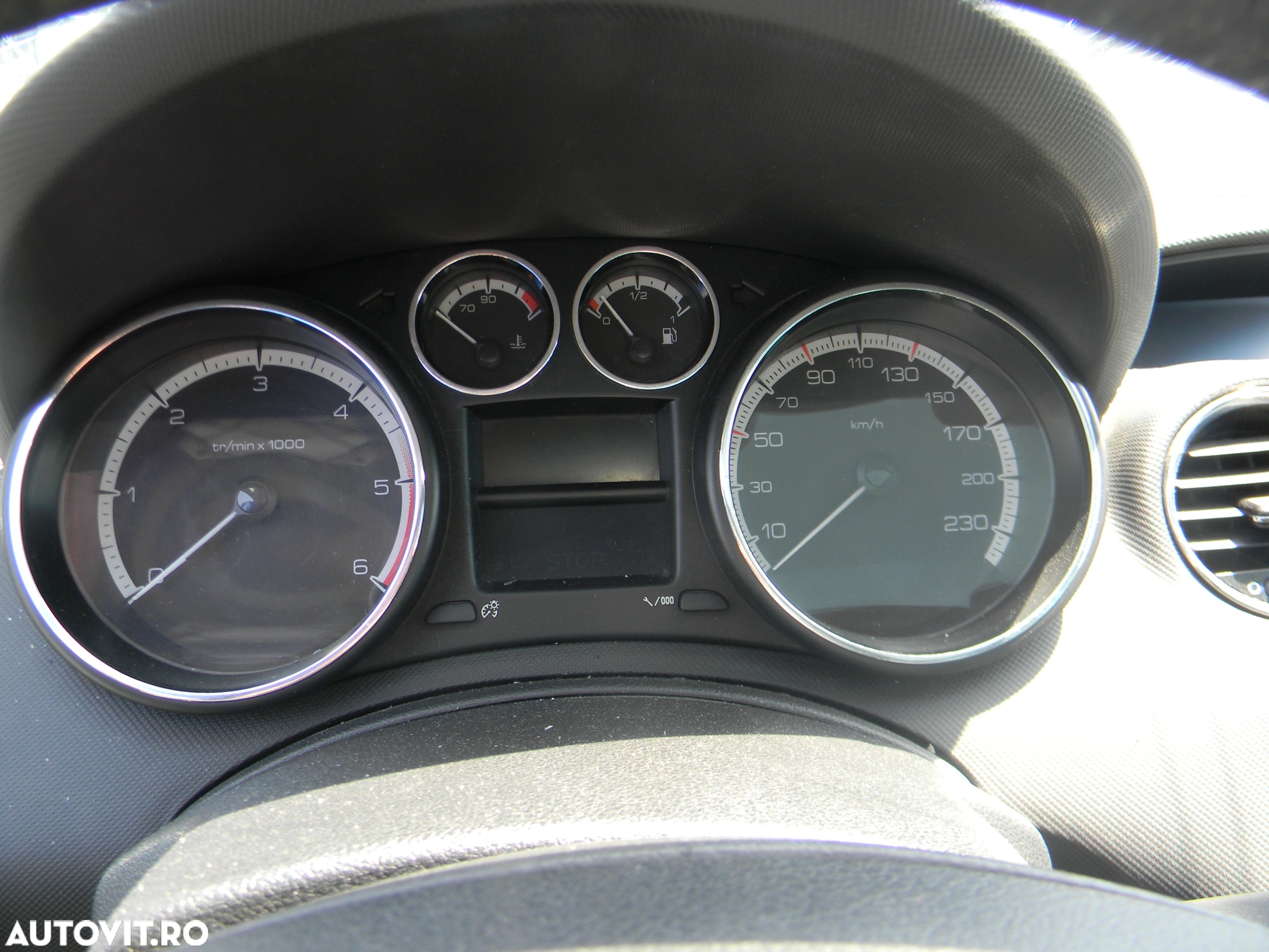 Dezmembrari  Peugeot 308 (4A, 4C)  2007  > 2013 1.6 HDi Motorina - 19