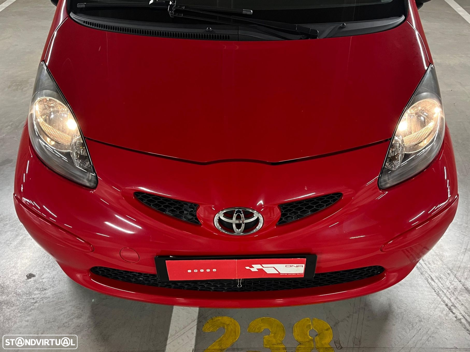 Toyota Aygo 1.0 + AC - 5