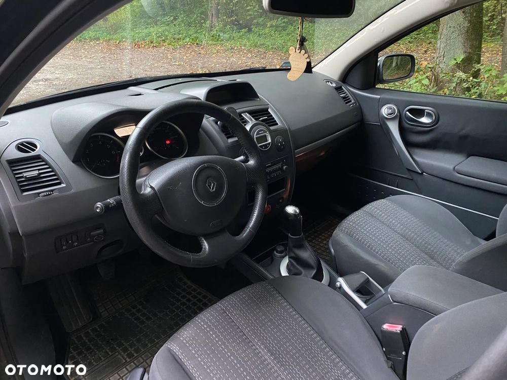 Renault Megane 1.6 Dynamique - 7