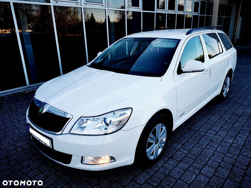 Skoda Octavia 1.6 TDI DPF FAMILY - 17