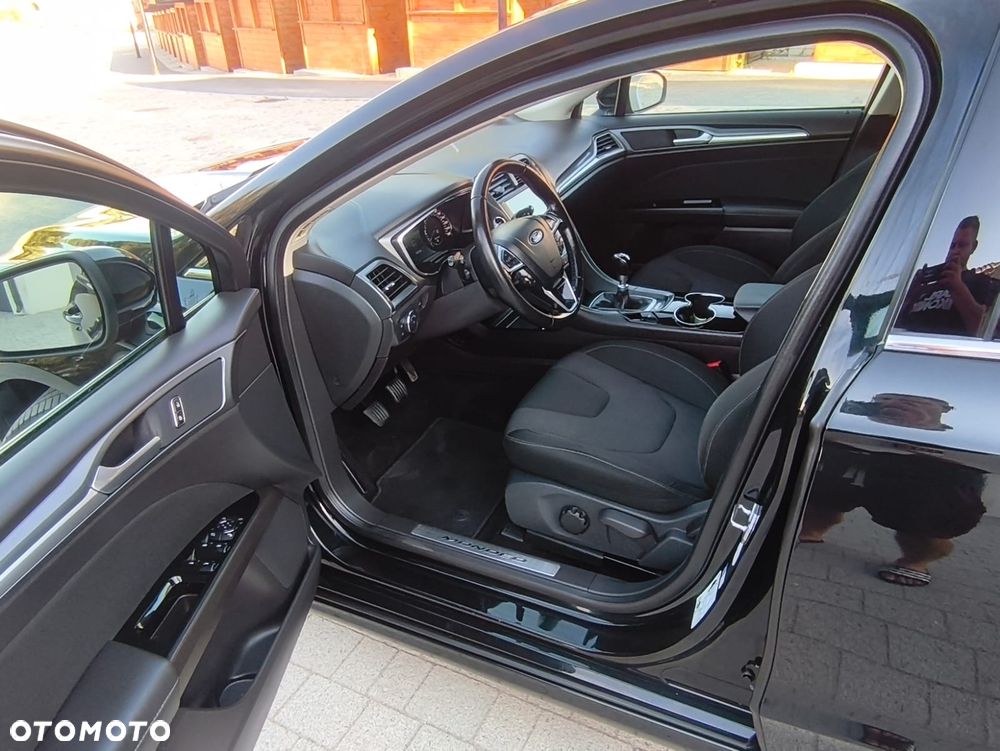 Ford Mondeo 2.0 TDCi ECOnetic Start-Stopp Business Edition - 11