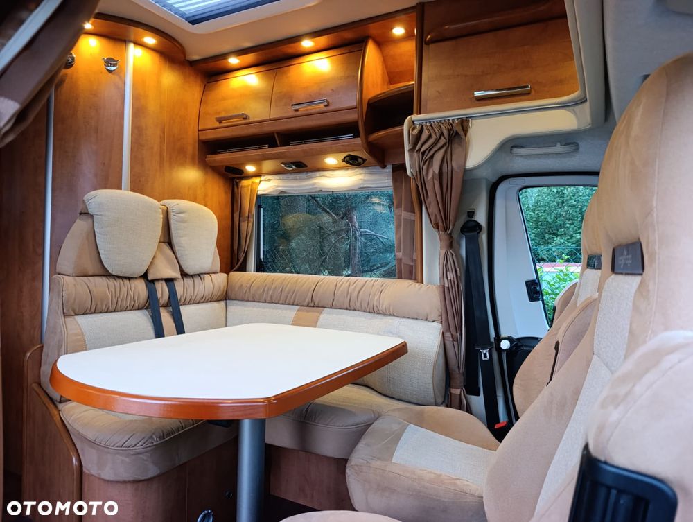 Carthago Chic Półintegra zimowa C-LINE T 4,3 - 17