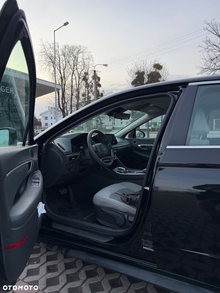 Hyundai Sonata - 6