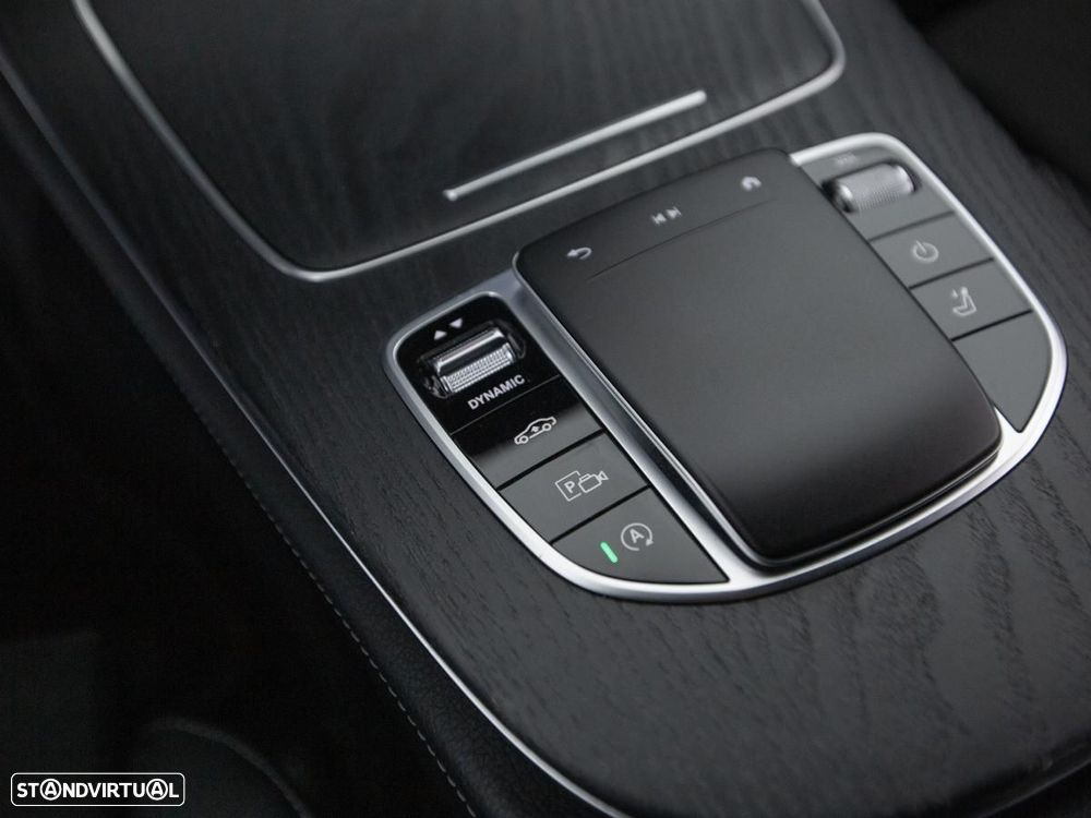 Mercedes-Benz E 220 d AMG 7L - 20