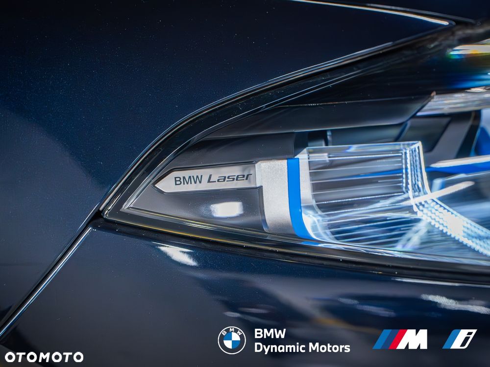 BMW Seria 8 840i - 11