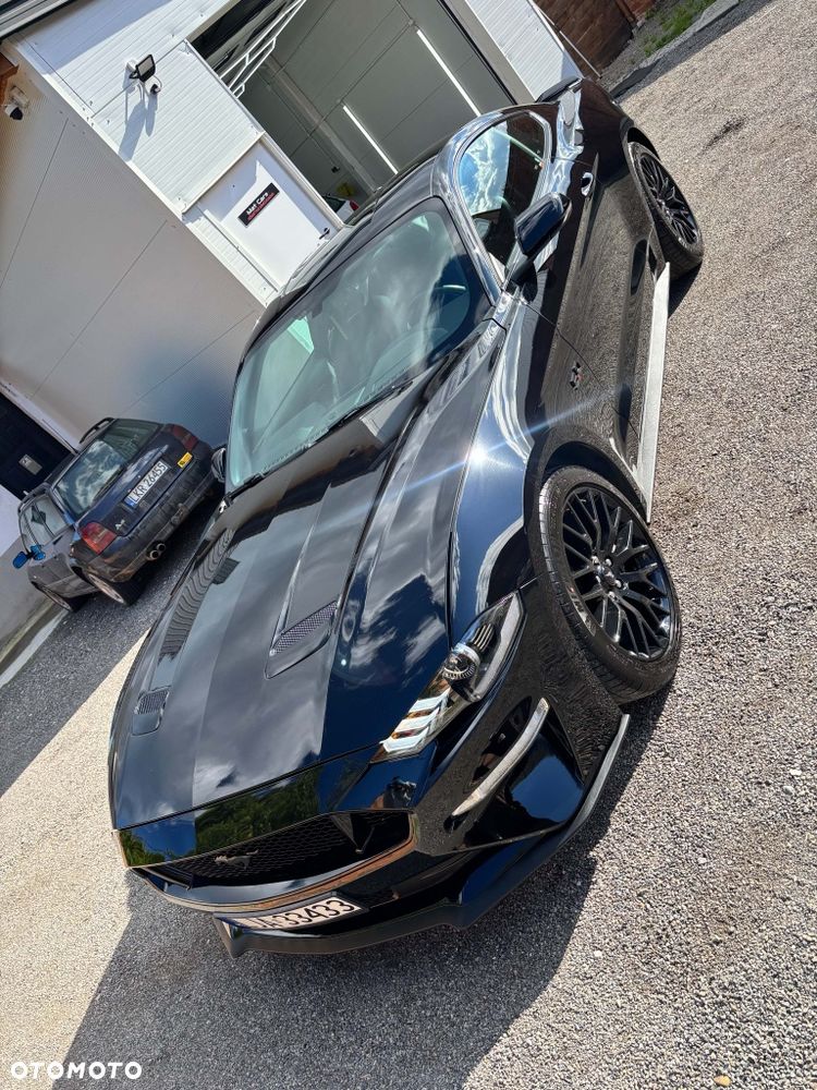 Ford Mustang - 7
