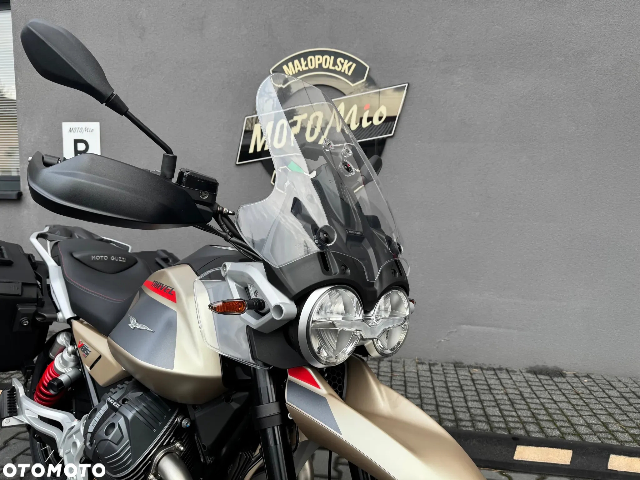 Moto Guzzi V85 - 5