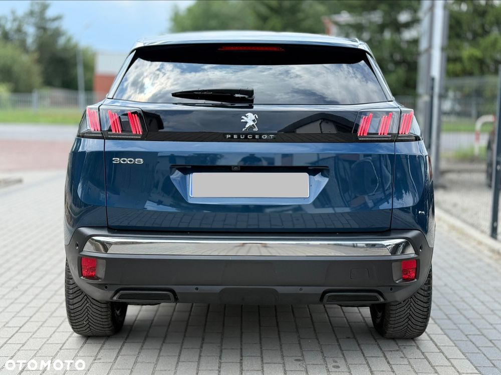 Peugeot 3008 BlueHDi 130 Stop & Start EAT8 Allure - 4