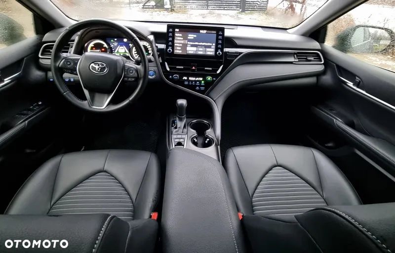 Toyota Camry 2.5 Hybrid Prestige CVT - 12
