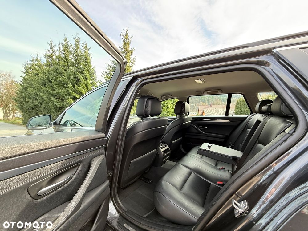 BMW Seria 5 520d Modern Line - 20