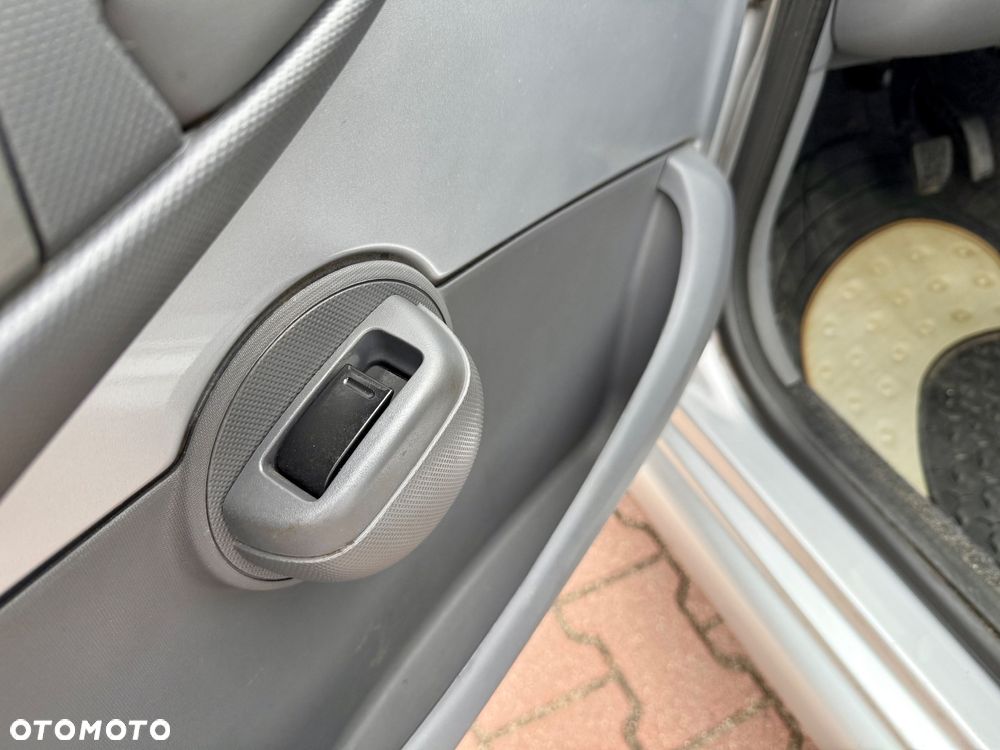 Toyota Aygo 1.0 VVT-i Luna MM A/C - 26