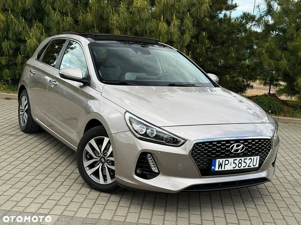 Hyundai i30 1.4 T-GDI DCT Premium - 2