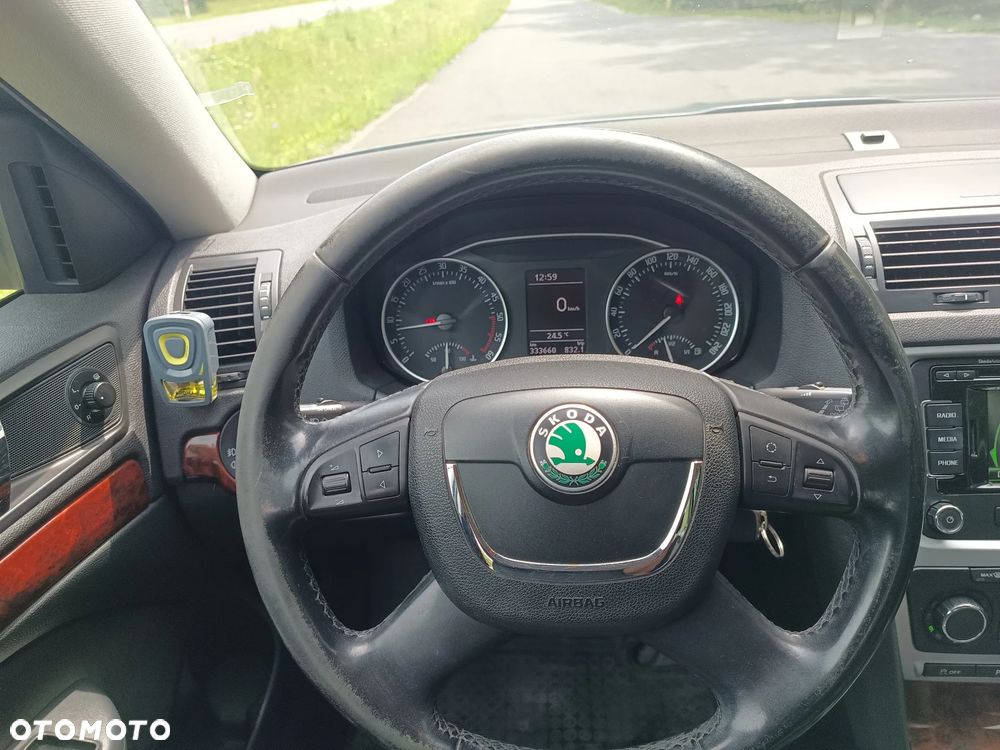 Skoda Octavia 2.0 TDI DPF Elegance - 11