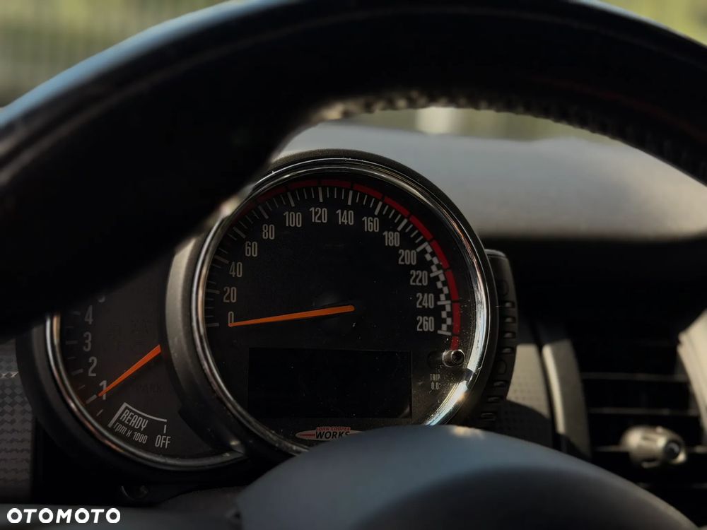 MINI Cooper Standard - 20