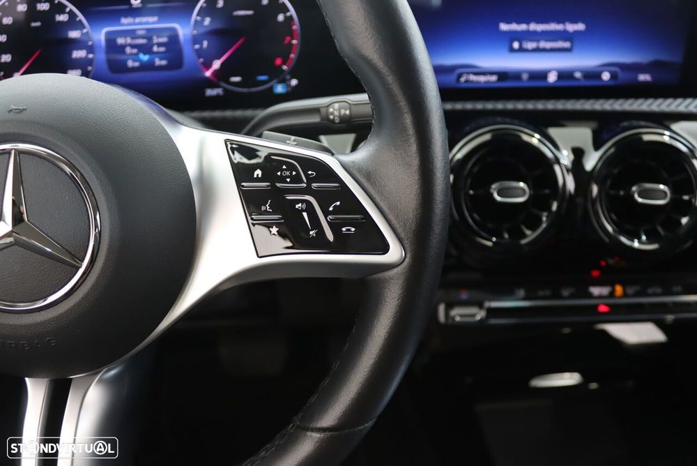 Mercedes-Benz A 200 Standard - 13