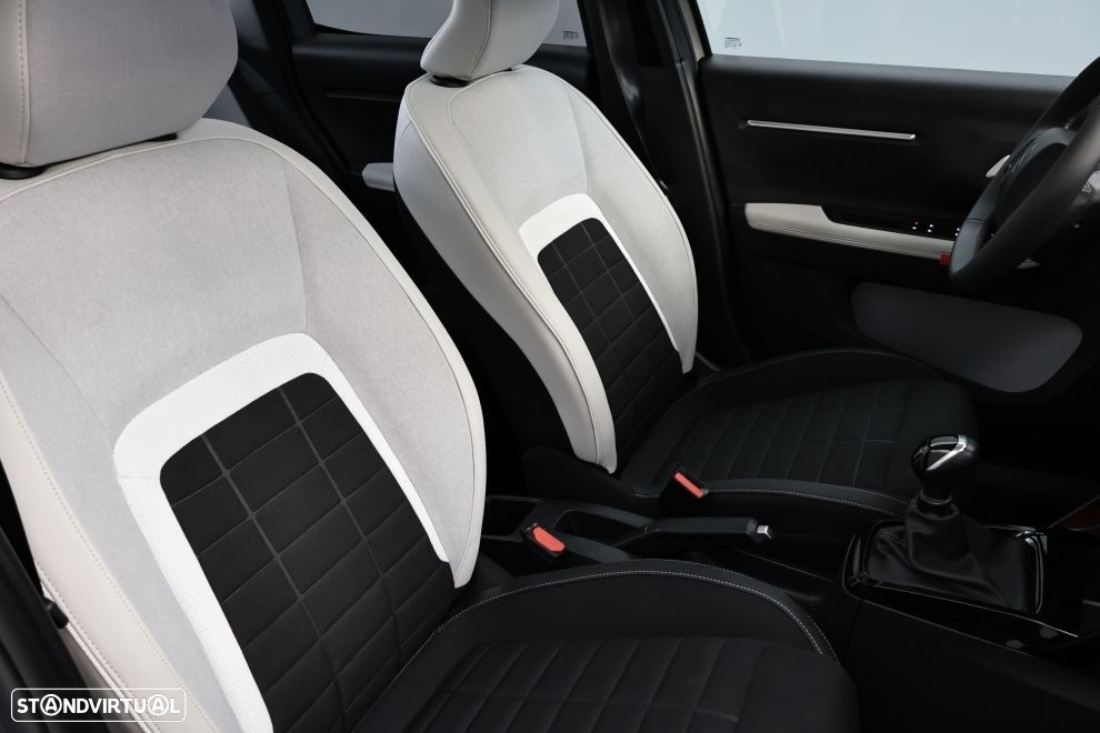 Citroën C3 1.2 PureTech Max - 21